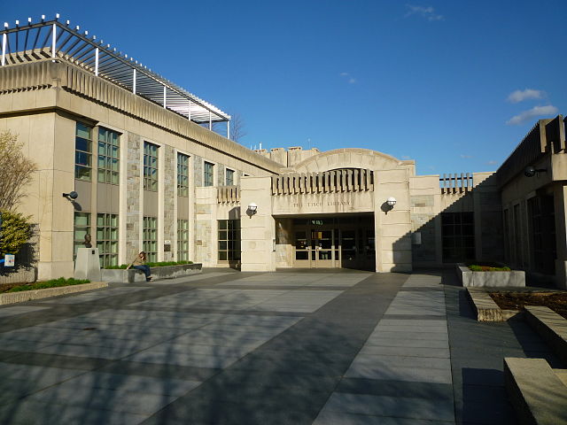 640px-Tufts_Tisch_library_entrance