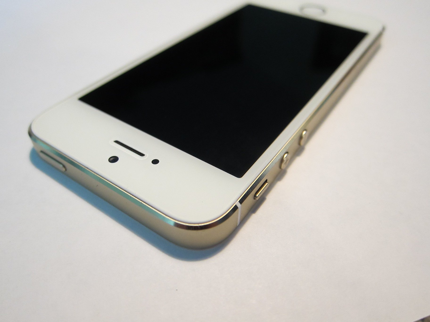 IPhone_5s_top